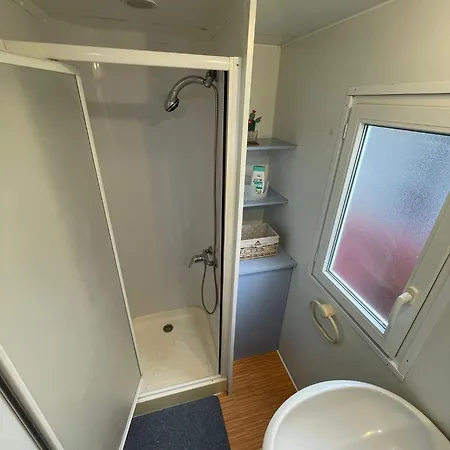 Camping Casă Mobilă 2 *